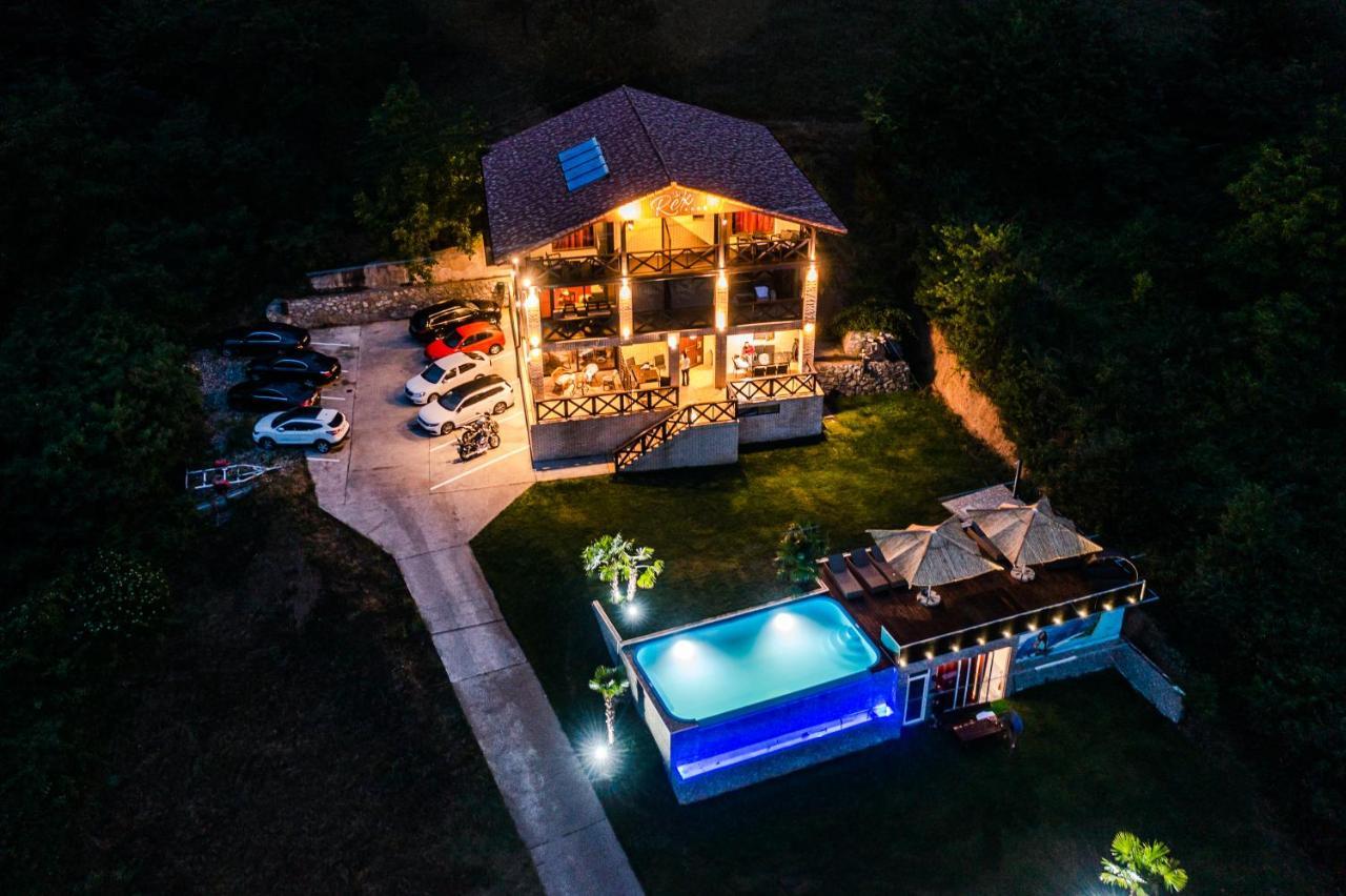 Rex Infinity View 4* Cazanele Dunarii Dunatölgyes Kültér fotó