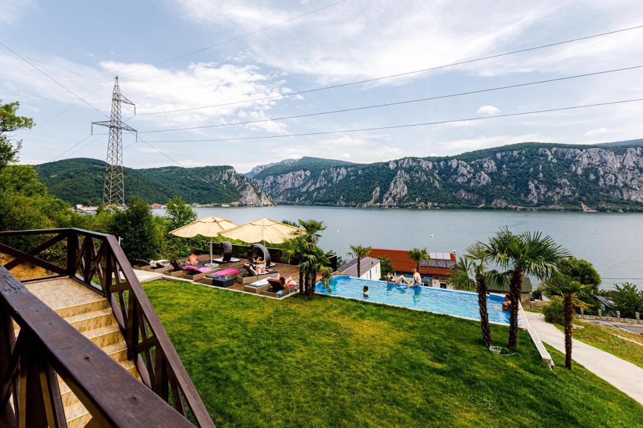 Rex Infinity View 4* Cazanele Dunarii Dunatölgyes Kültér fotó